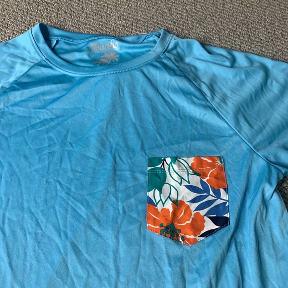 Trunks Surf & Swim Co. Mens Rash Guard Top Size Medium Blue Short Sleeve UPF 20+ - Picture 2 of 12